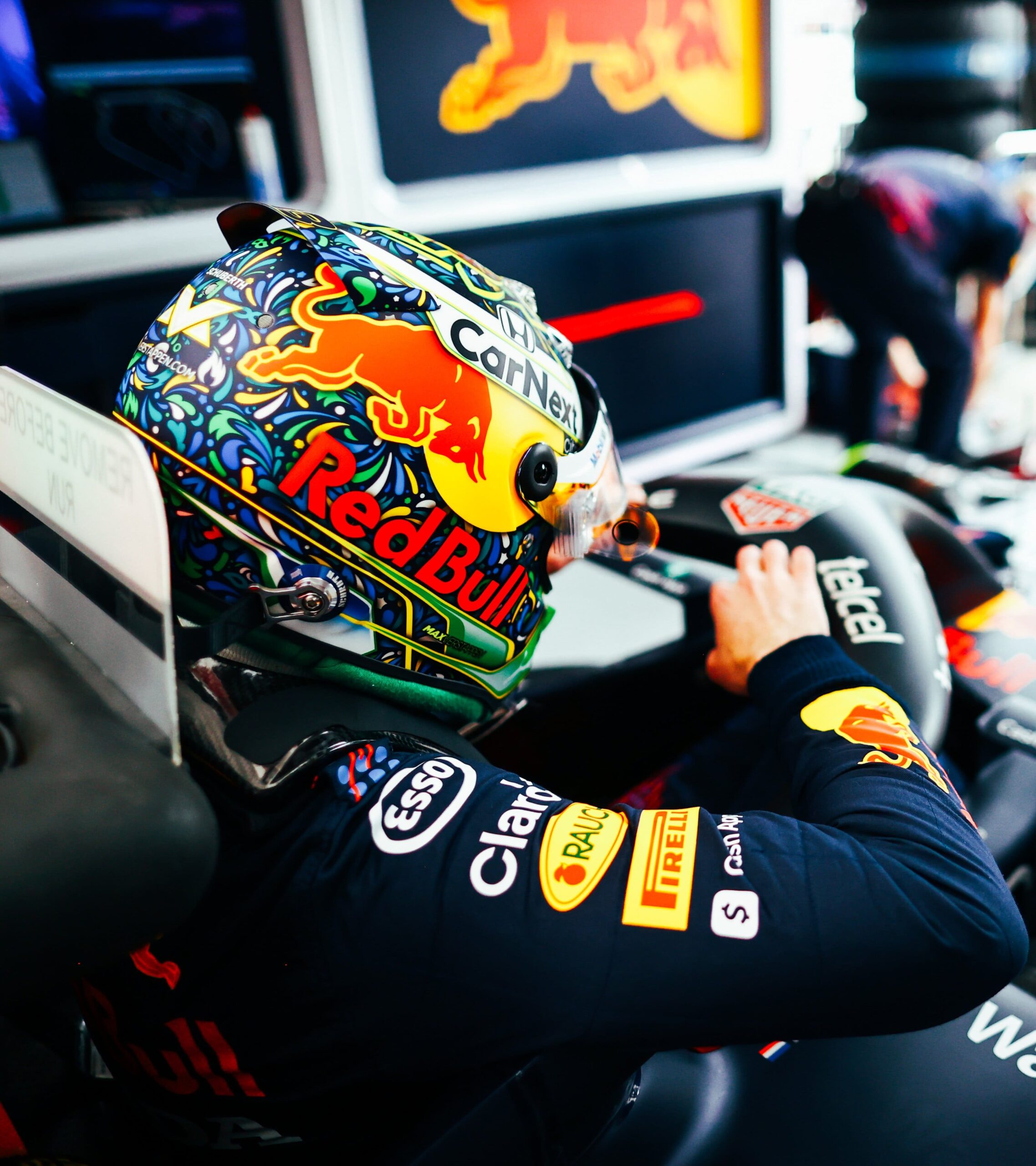 Max Verstappen reveals new Helmet design for Brazil GP